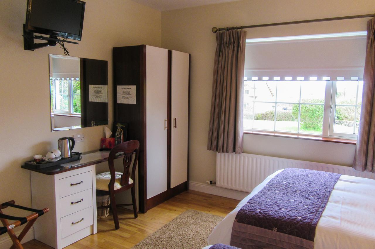Doonshean View Bed And Breakfast Dingle Exterior foto
